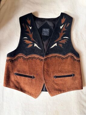 Agado Western Suede Embroidered Vest in Black and Brown